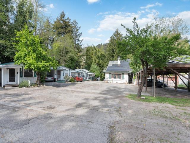 Commercial for sale in Felton