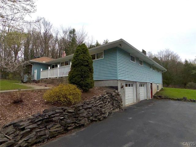 House for sale in Oneida, New York