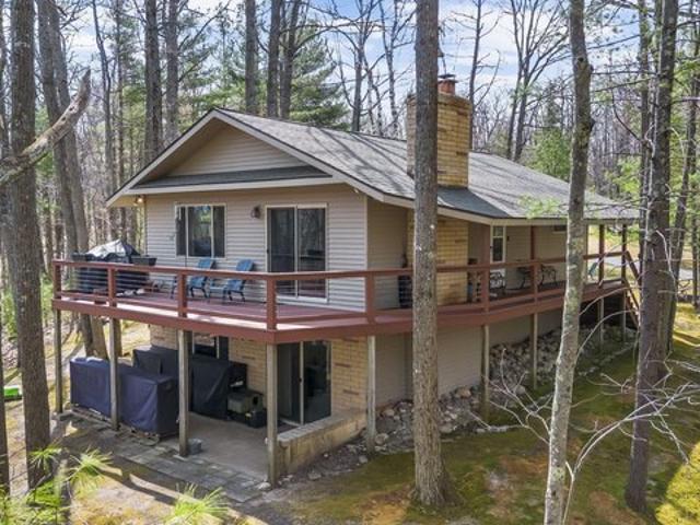 House for sale in Indian River, Michigan