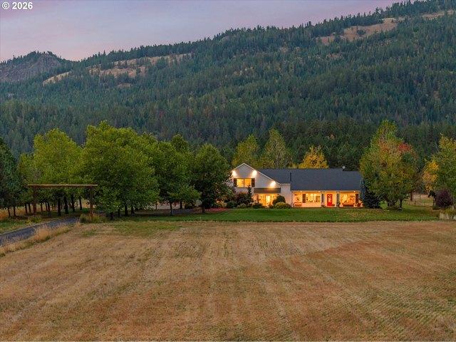 House for sale in La Grande, Union County