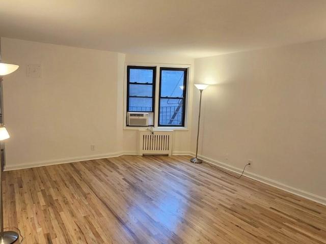 Condo for sale in Rego Park, New York