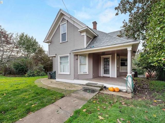 House for sale in Oregonia