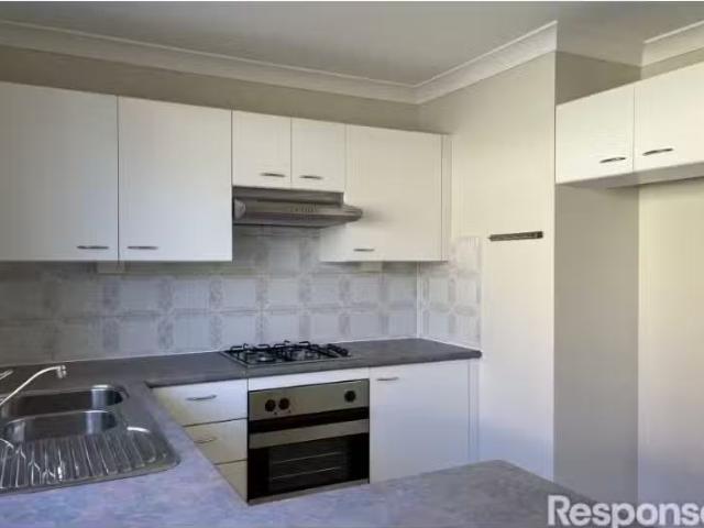 Condo for rent in Toongabbie