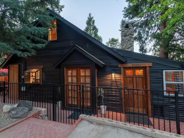 House for sale in Twin Peaks, California