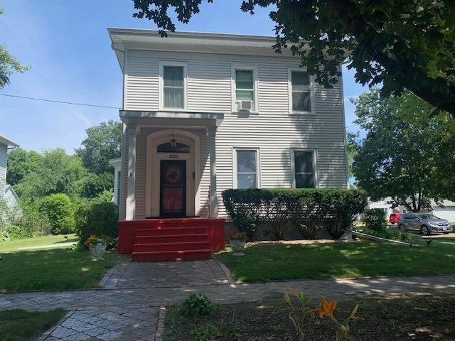 House for sale in Ottawa, Illinois