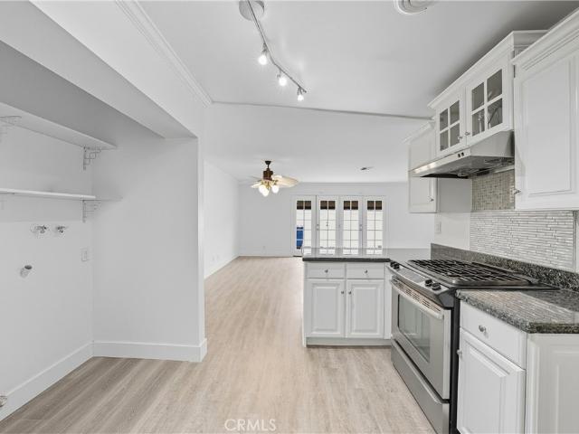 Condo for sale in Azusa, Los Angeles County