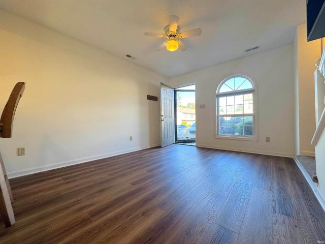 Condo for sale in Sunny Slopes, Bloomington
