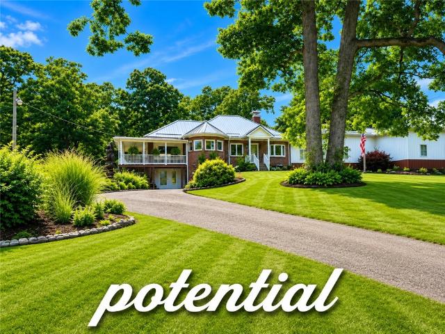 House for sale in Cabot, Pennsylvania