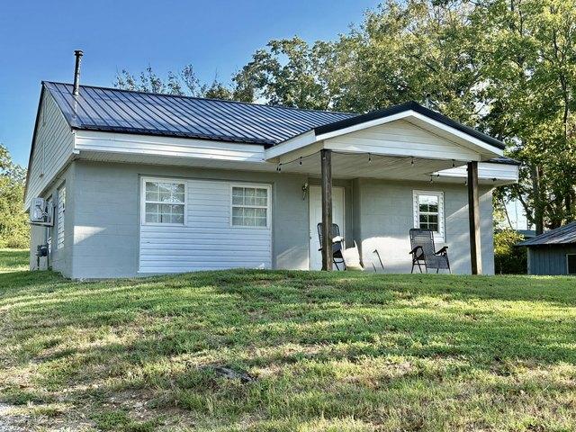 House for sale in Greenfield, Dade County