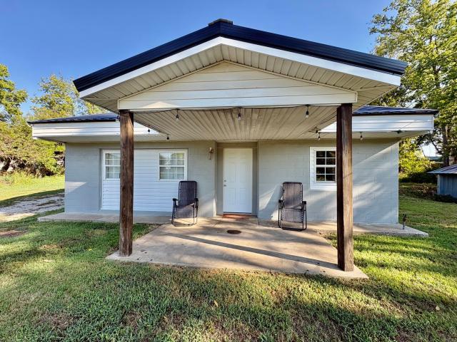 House for sale in Greenfield, Dade County