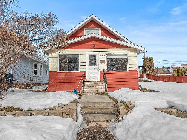 House for sale in Moose Jaw, Saskatchewan