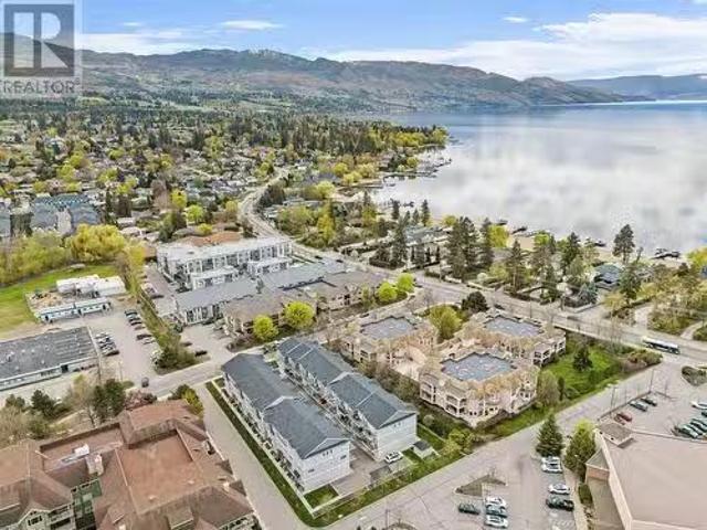 Condo for sale in Winfield, British Columbia