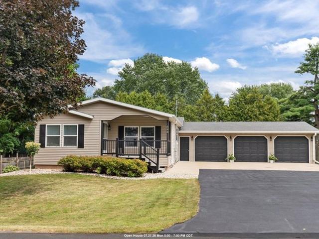 House for sale in Hortonville, Wisconsin