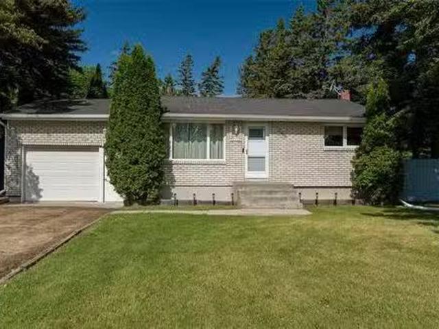 House for sale in Springfield, Manitoba