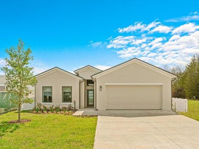 House for sale in Mascotte, Florida