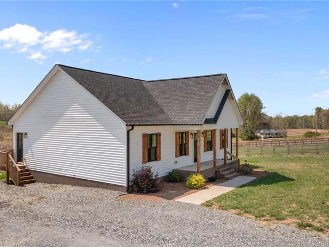 House for sale in Staley, North Carolina