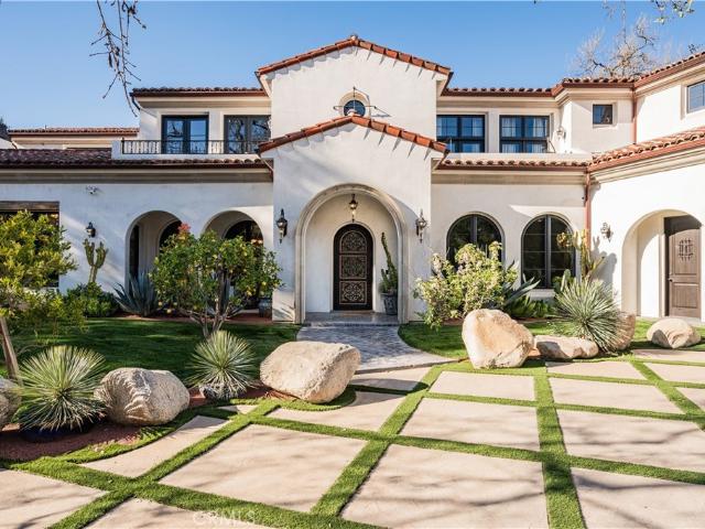 House for sale in Agoura Hills