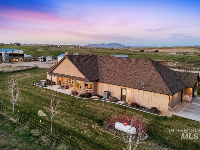 House for sale in Caldwell, Gem County