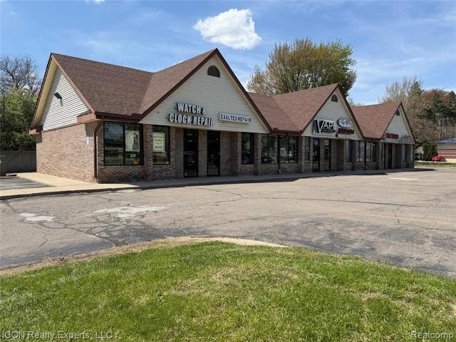 Commercial for sale in Troy, Michigan
