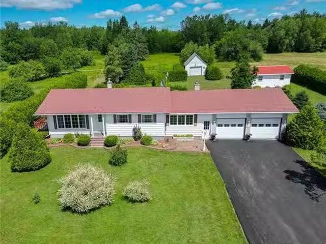 House for sale in Hardwood Ridge, New Brunswick