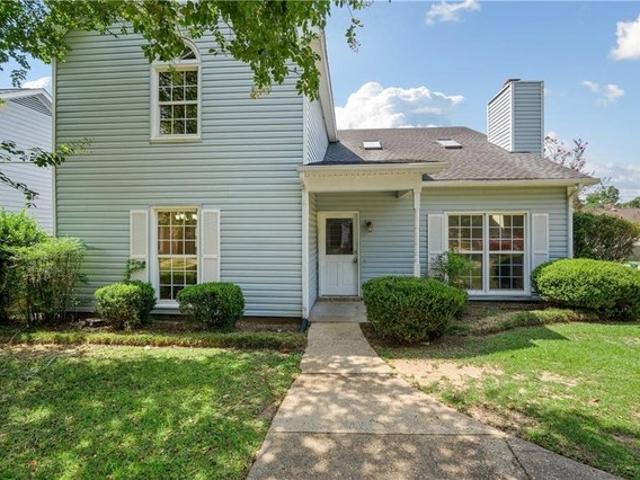 Townhouse for sale in Mobile, Alabama
