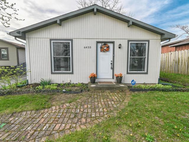 House for sale in Pleasant Prairie, Wisconsin