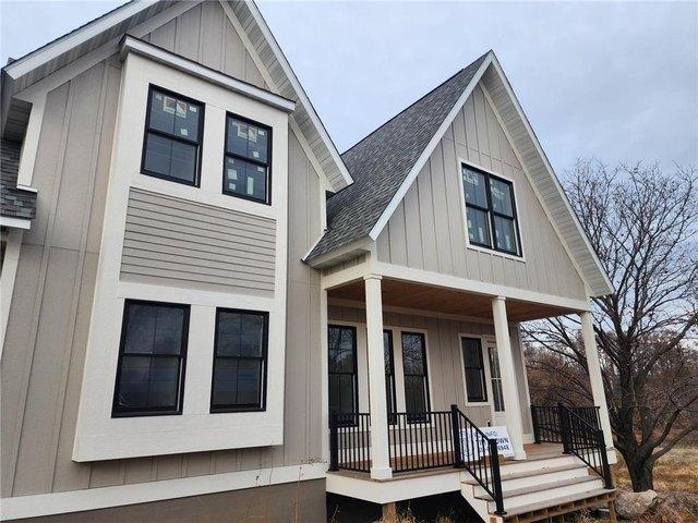 House for sale in Hennepin, Minnesota