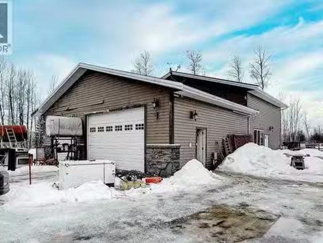 House for sale in Alberta