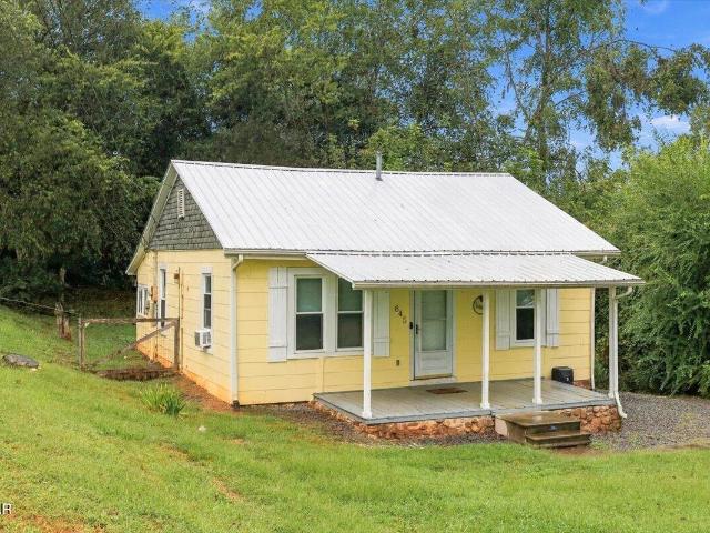 House for sale in Newport, East Tennessee