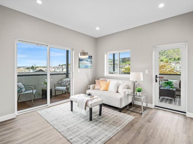 Condo for sale in San Mateo, California