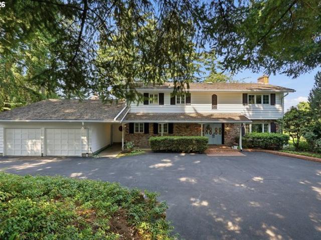 House for sale in Oregonia