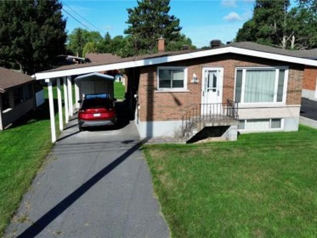 House for sale in New Sudbury, Greater Sudbury
