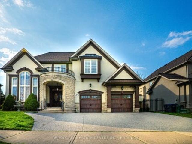 House for sale in Mississauga, Ontario