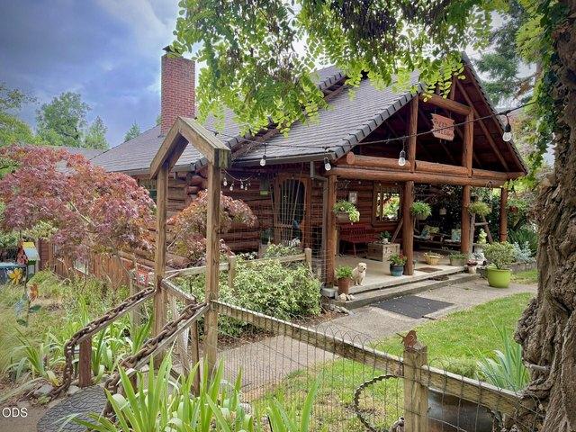 House for sale in Jacksonville, Jackson County