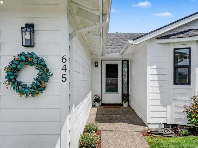 House for sale in Oregonia