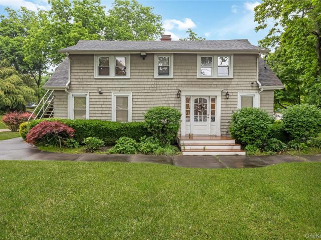 Commercial for sale in Centereach, New York