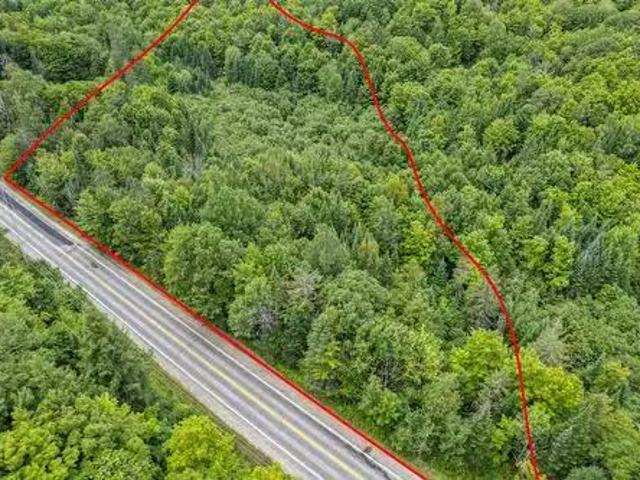 House for sale in Les Collines-de-l'outaouais, Quebec