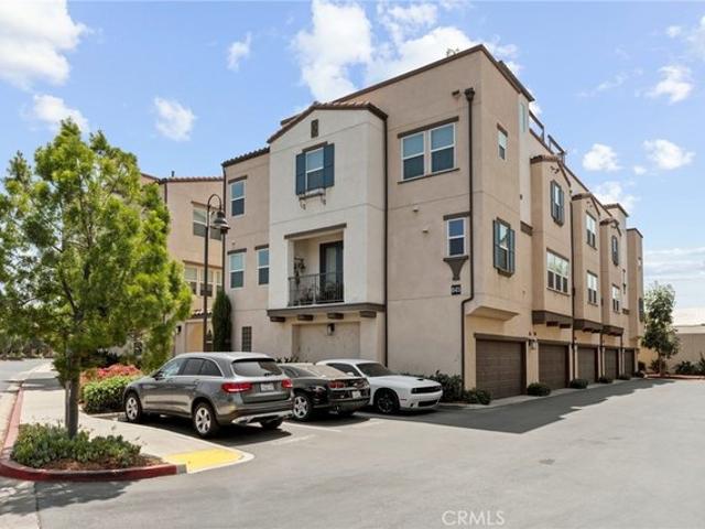 Townhouse for sale in Glendora, California