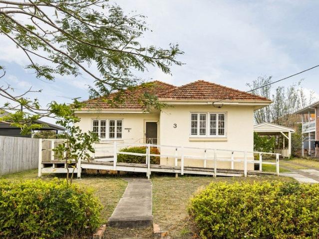 House for sale in Wavell Heights, Greater Brisbane