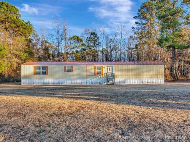 House for sale in Orrum, North Carolina