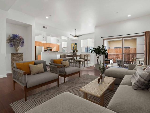 Apartment for rent in Lake Balboa Neighborhood Council District, Canoga Park
