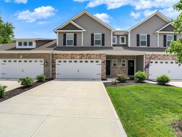 Townhouse for sale in Whitestown, Indiana