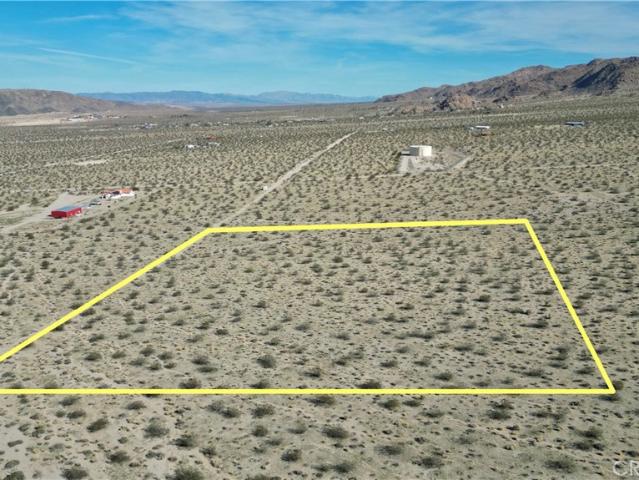 Land for sale in Joshua Tree, California