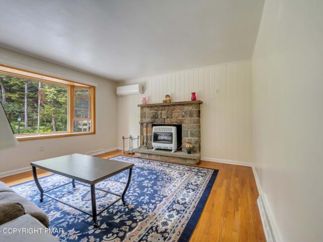 House for sale in Cresco, Pennsylvania