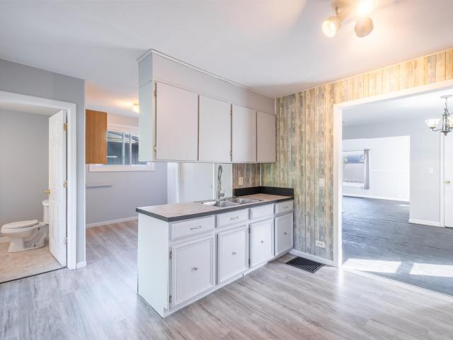 House for sale in Owosso, Shiawassee County