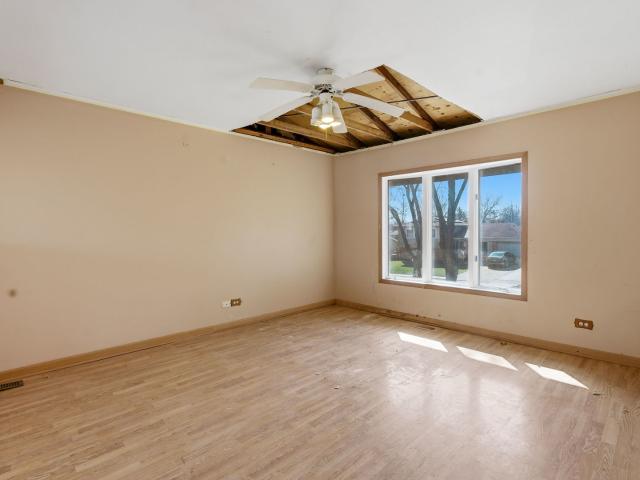House for sale in Glendale Heights, Illinois