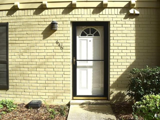 Condo for sale in Stone Mountain, DeKalb County