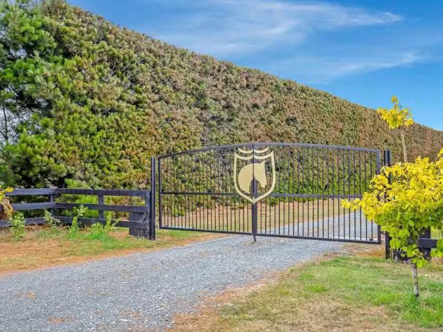 House for sale in Canterbury