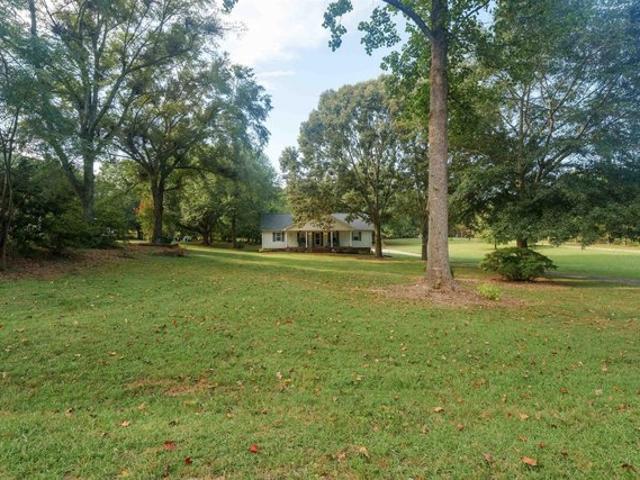 House for sale in Taylors, South Carolina