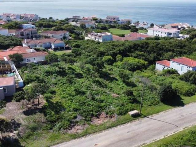 Land for sale in Cape St Francis, Eastern Cape